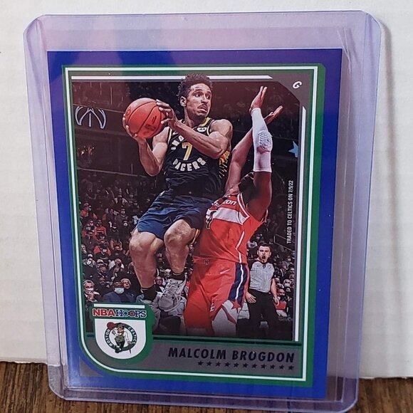 2022-23 NBA HOOPS Blue #54 Malcolm Brogdon Boston Celtics - Picture 1 of 4